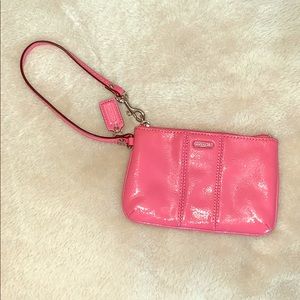 🌺Pink Coach Wristlet